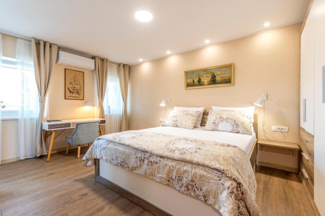 Croparadise Hostel Сплит Экстерьер фото