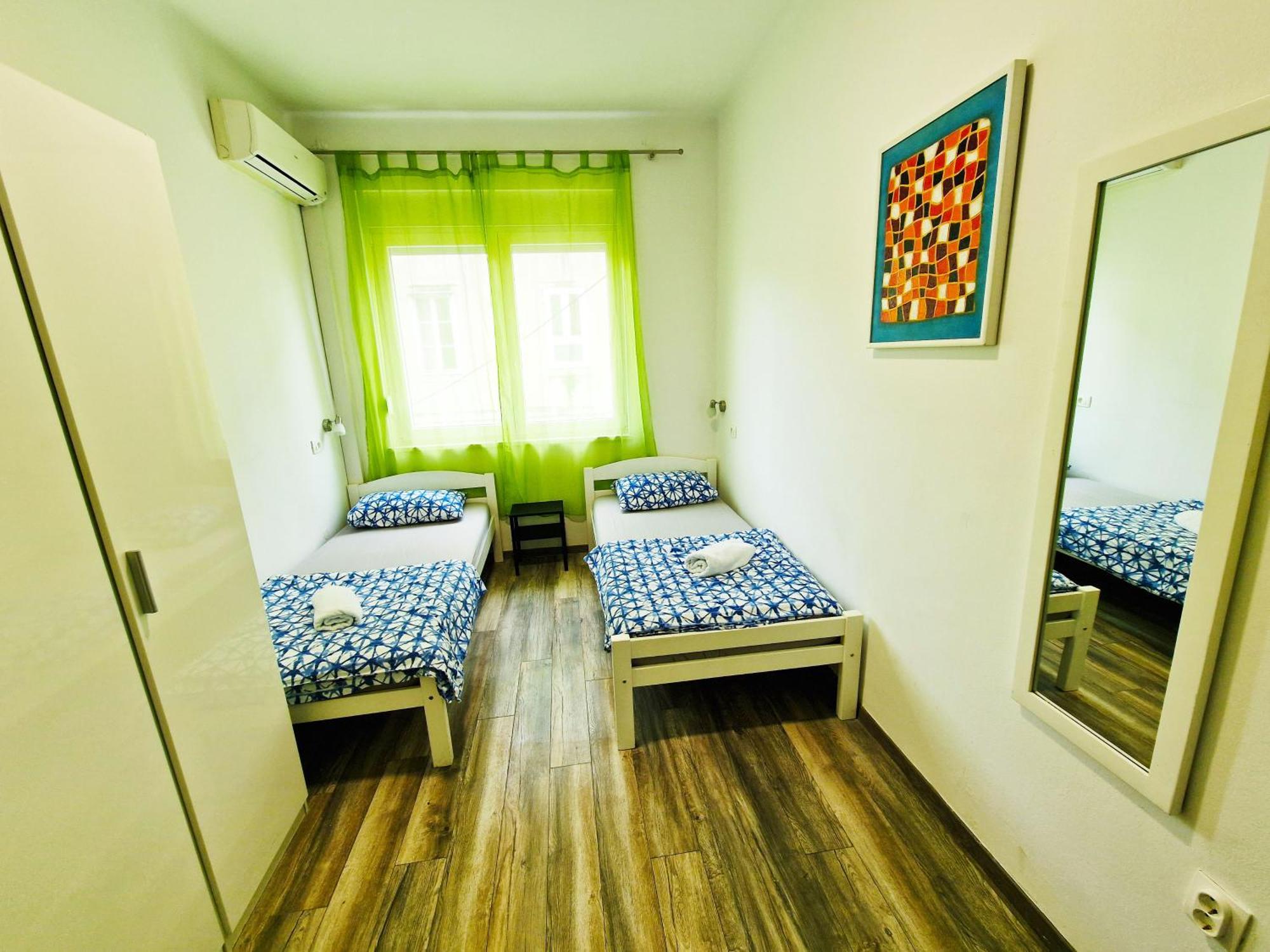 Croparadise Hostel Сплит Экстерьер фото